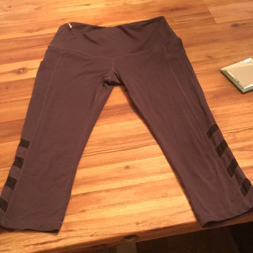 Glyder cropped yoga/running leggings